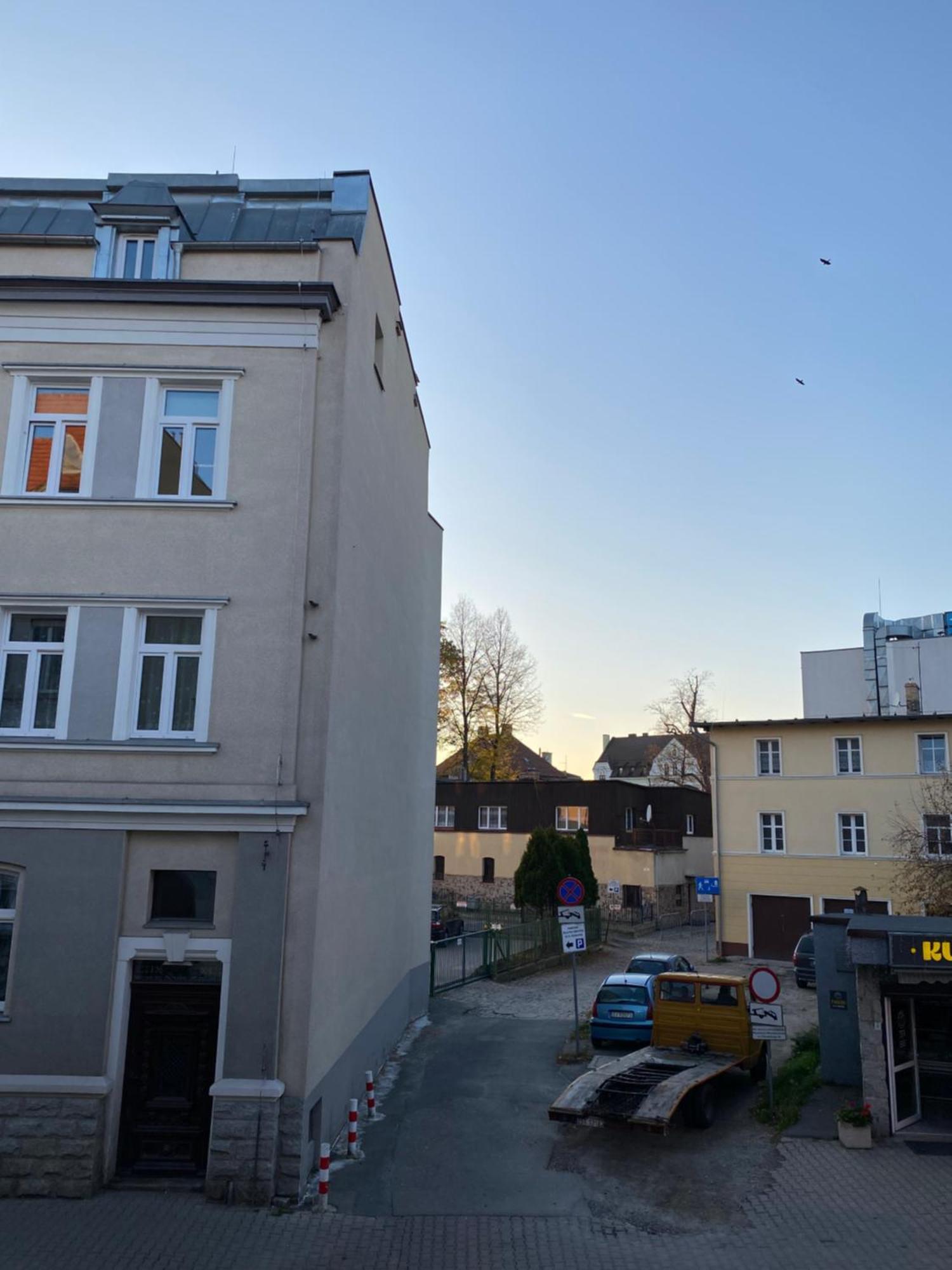 Apartament Pogodny เยเลเนียกูรา ภายนอก รูปภาพ
