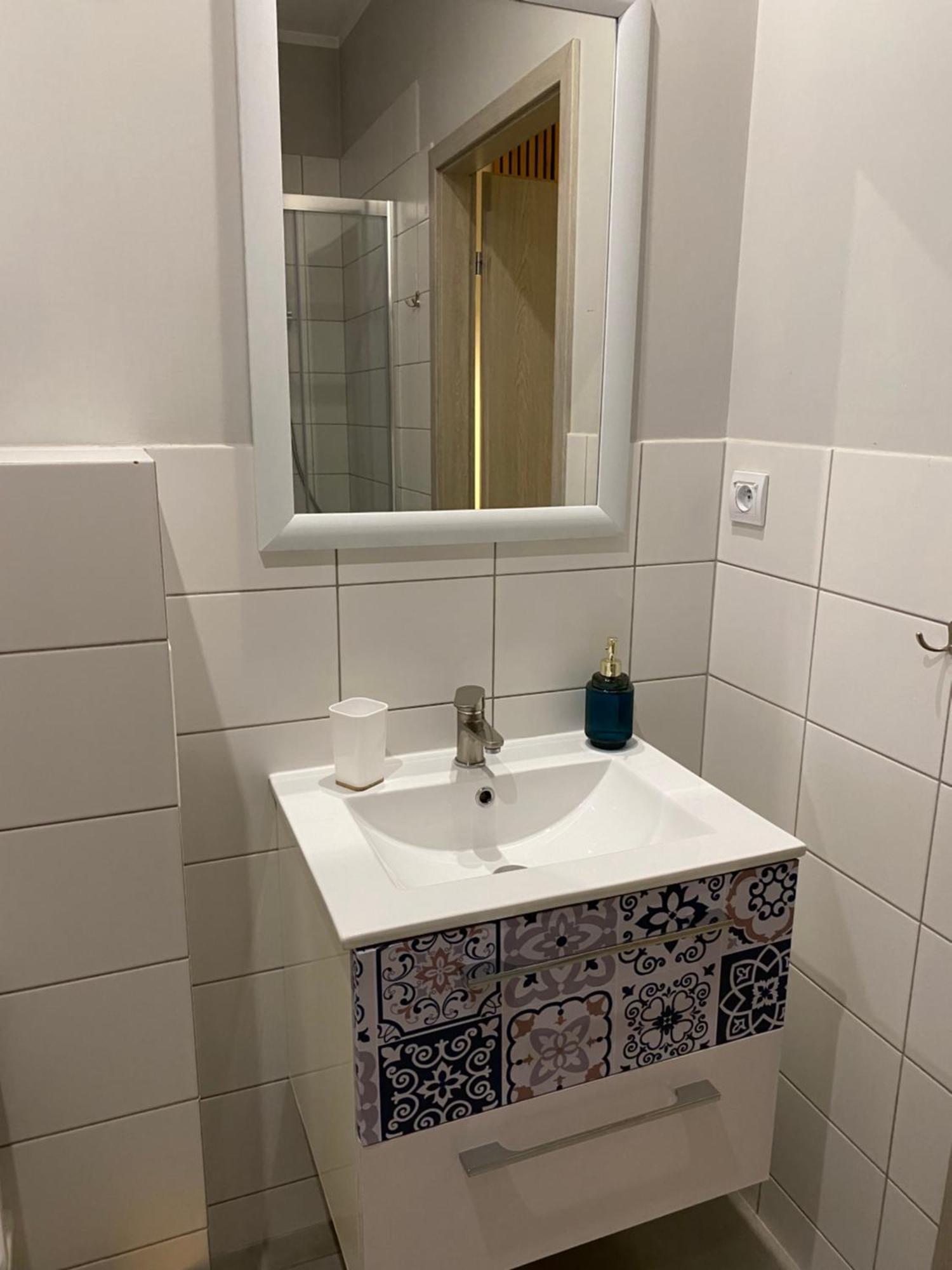 Apartament Pogodny เยเลเนียกูรา ภายนอก รูปภาพ